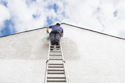 Peinture extérieure à l'Hôpital-sous-Rochefort — façades et ravalement